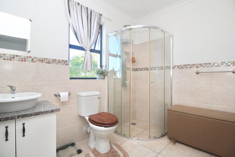 3 Bedroom Property for Sale in Kelderhof Country Village Western Cape